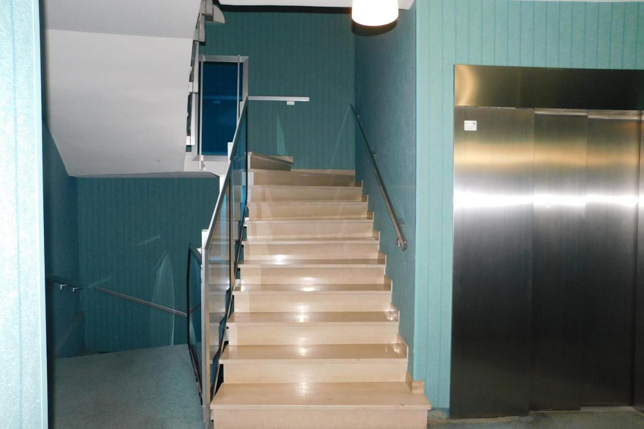 Air-Conditioned 4-Room "Marine Villeneuve" Flat With Pool And Parking Екстер'єр фото