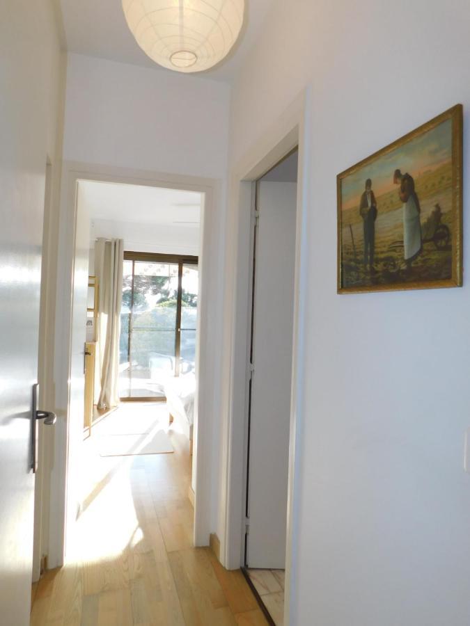 Air-Conditioned 4-Room "Marine Villeneuve" Flat With Pool And Parking Екстер'єр фото