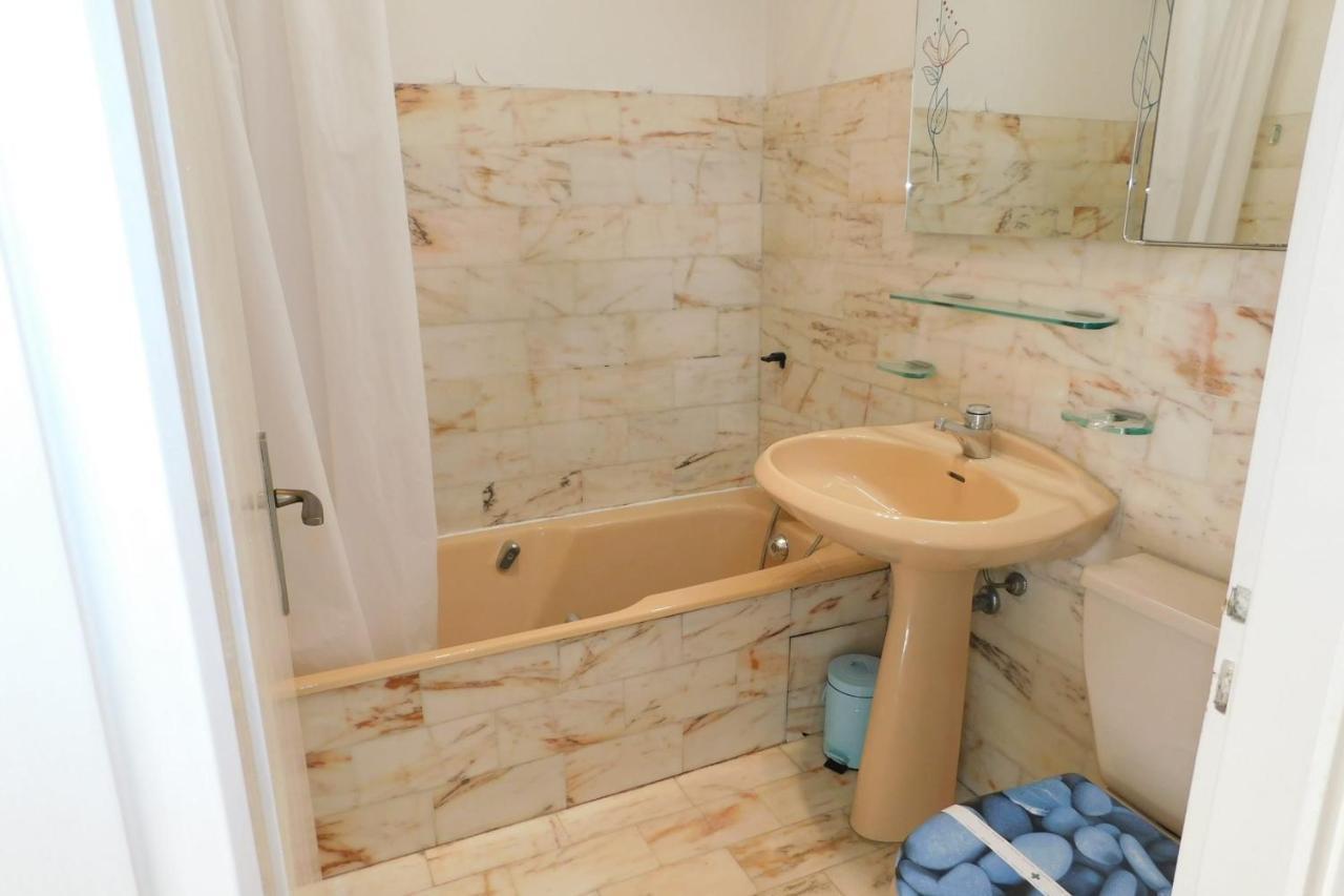Air-Conditioned 4-Room "Marine Villeneuve" Flat With Pool And Parking Екстер'єр фото