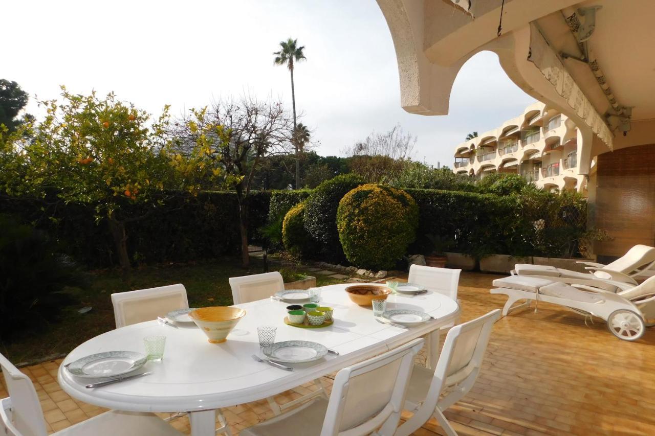 Air-Conditioned 4-Room "Marine Villeneuve" Flat With Pool And Parking Екстер'єр фото